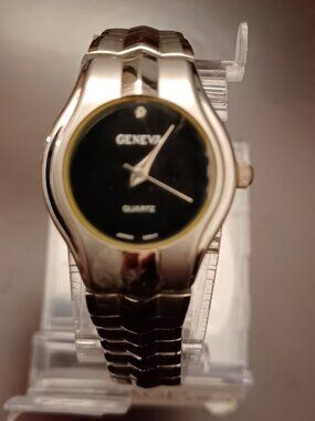 Men's GENEVA Silver Tone Quartz Watch - WORKS!